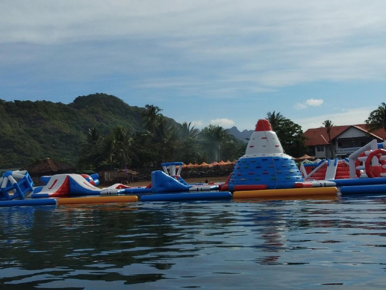 Sand Bar Beach Resort Насугбу Екстериор снимка